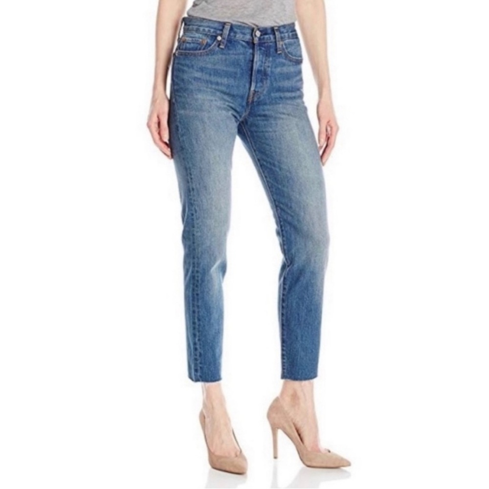 Levi's Wedgie Coyote Desert Jeans